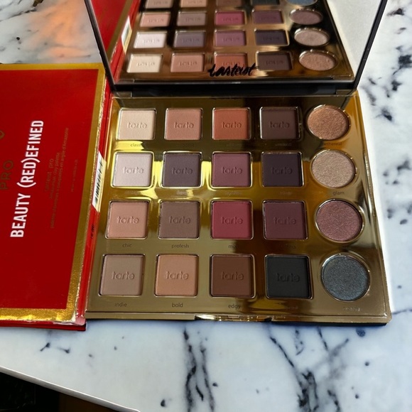 Tarte Pro (RED) Amazonian Clay Eyeshadow Palette